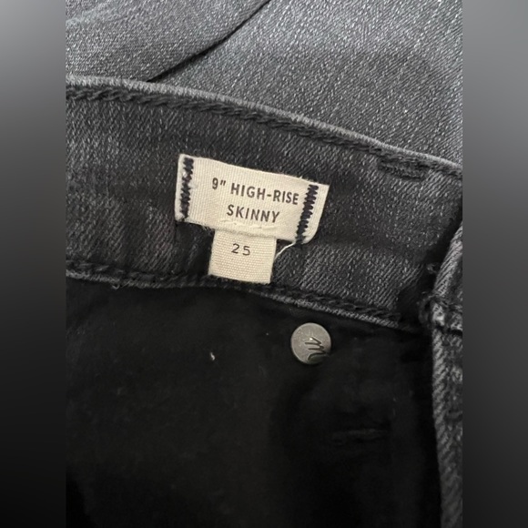 Madewell black skinny jeans- size 25 - Picture 3 of 8